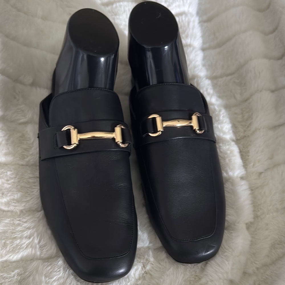 Steve Madden Black Leather Slip-On Mules with Gold Bit - Picture 6 of 13